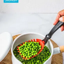 Dreamfarm Red Medium Holey Spadle image 2