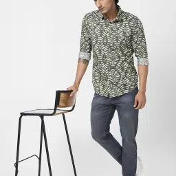Spykar Rifle Green Cotton Regular Fit Printed Shirt image 5