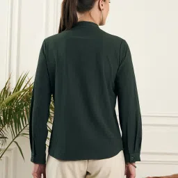 Style Quotient Green Textured Shirt image 2