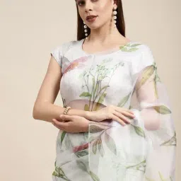 Blissta White Floral Print Saree With Unstitched Blouse image 3
