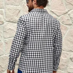 Praizy Men Classic Gingham Checks Checked Casual Shirt image 2