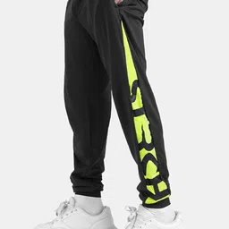 STRCH Men Mid-Rise Joggers image 3