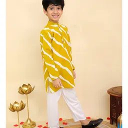 AJ Dezines Cotton Woven Full Sleeves Leheriya Printed Kurta Pyjama Set - Mustard image 5