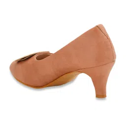 Scentra Women's SPAIN Tan Casual Pumps image 5