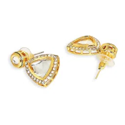 OOMPH Gold Kundan Jadau Necklace Set with Drop Earrings image 5