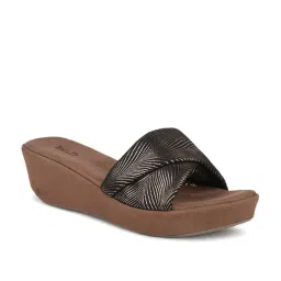 Inc.5 Women's Antique Gold Casual Wedges image 2
