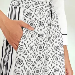 The Label Life Black & White Printed Regular Fit High Rise Pants image 5