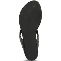 Mochi Women's Black Toe Ring Wedges image 5