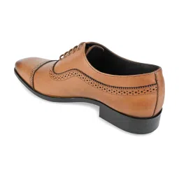 Imperio by Regal Men's Tan Oxford Shoes image 5