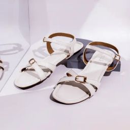 Inc.5 Women's White Cross Strap Sadals-picture-14
