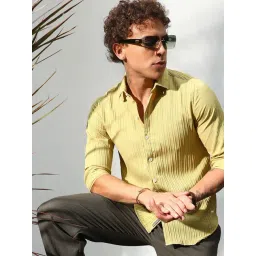 Campus Sutra Yellow Regular Fit Texture Shirt image 3