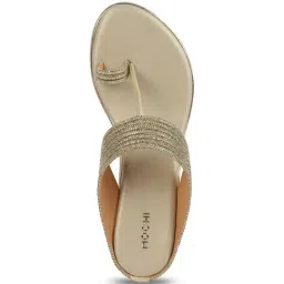 Mochi Women's Golden Toe Ring Wedges image 4