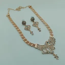 Women Click Stone-Studded Copper Jewellery Set-picture-36