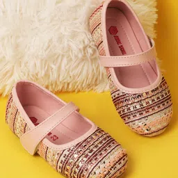 Mine Sole Sequin Embellished And Lace Detailed Ethnic Bellies - Pink-picture-33