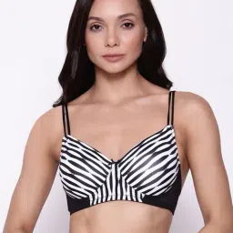 Clovia White & Black Non Wired Padded T-Shirt Bra-picture-23