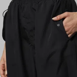 Only Black Relaxed Fit Joggers image 5