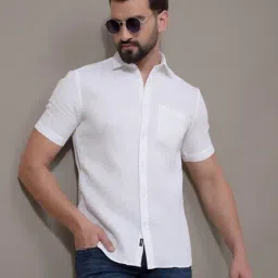 Crimsoune Club White Cotton Slim Fit Solid Shirt-image-25