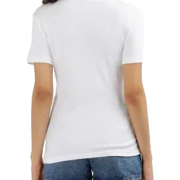 Tommy Hilfiger White Regular Fit T-Shirt image 2