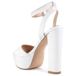 London Rag Women's White Ankle Strap Sandals image 5