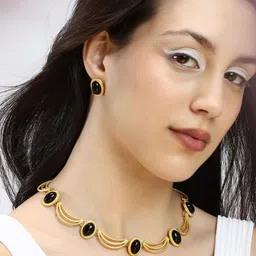 SOHI Gold-Plated The Edith Jewellery Set image 2