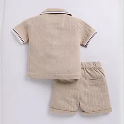 LITTLE COLLARS Boys Self Design Short Sleeves Pure Cotton Shirt with Shorts image 3