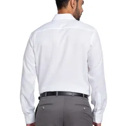 Park Avenue White Regular Fit Shirt image 2
