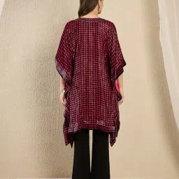 First Resort By Ramola Bachchan Pink Crystal Houndstooth Embellished Loose fit Kaftan Top image 2