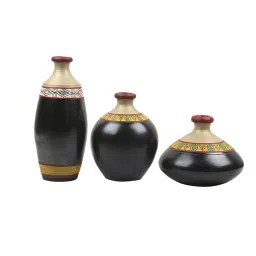 VarEesha Madhubani Black Terracotta Flower Vase - Set of 3 image 5