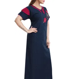 TRUNDZ Printed Pure Cotton Maxi Nightdress image 4