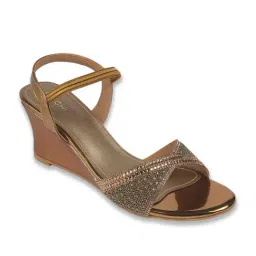 Mochi Women's Antique Gold Sling Back Wedges image 2