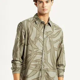 Levis Men Classic Fit Abstract Printed Spread Collar Casual Shirt-image-14