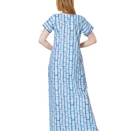 Piu Cotton Woven Half Sleeves Abstract Printed Nighty With Side Zipper Nursing Access - Blue image 3
