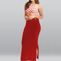 Lyra Red Saree Shapewear image 5