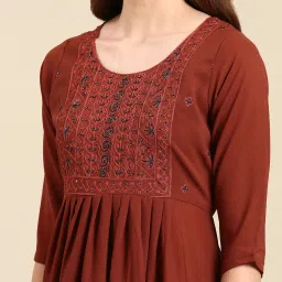 showoffff SHOWOFF Brown Embellished Kurta image 5