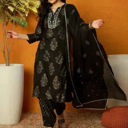 Vaamsi Black Embroidered Kurta With Pant & Dupatta-picture-12