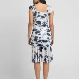 Forever 21 White Printed Bodycon Dress image 2