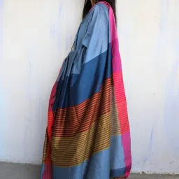 Chidiyaa Blue & Red Striped Handwoven Holi Saree image 2