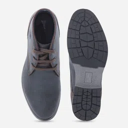 The Roadster Lifestyle Co Men Lace Ups Round Toe Chukka Boots image 5