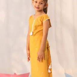 VASTRAMAY Girls Mustard Cotton Others Kurta image 2
