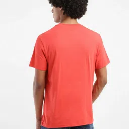Levi's Red Cotton Regular Fit Printed T-Shirt image 2