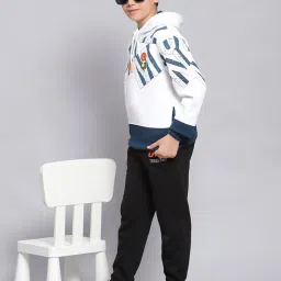 Monte Carlo Kids White & Teal Printed Full Sleeves Sweatshirt image 5