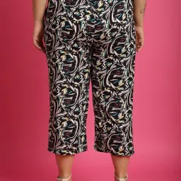 theRebelinme Black Printed High Rise Capris image 2