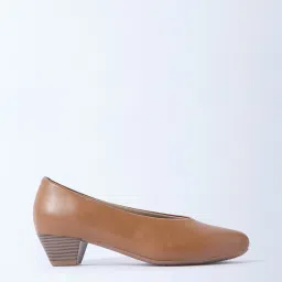 LUNA BLU by Westside Tan Solid Pump Shoes image 2