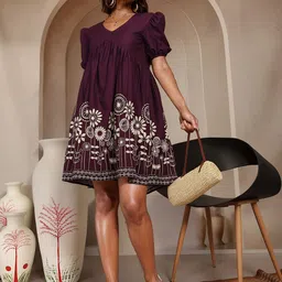 Tzelynn Floral Embroidered Puff Sleeve A-Line Dress-image-14