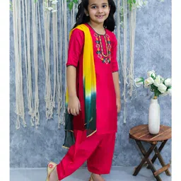 BownBee Three Fourth Sleeves Placket  Embroidered Kurta  With Salwar And Dupatta -  Pink image 4