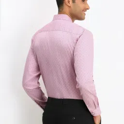 Allen Solly Pink Cotton Slim Fit Printed Shirt image 2