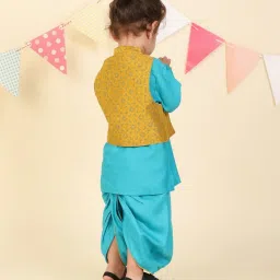 Fabindia Infant Boys Teal Printed Kurta Bottom & Jacket image 2