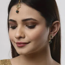 Zeneme Gold Plated Green Kundan Stone Studded Maang Tikka & Earring Set image 2