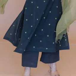 The Indian Ethnic Co Green Slub Cotton Straight Fit Pants-image-6