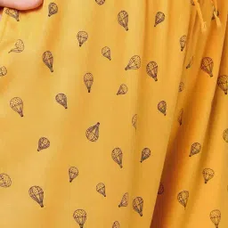 Soie Yellow Printed Pyjamas image 5